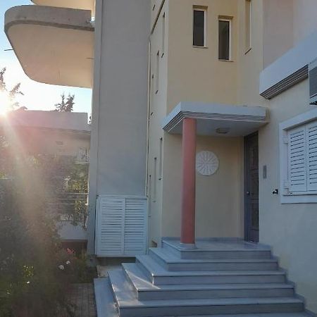 Akrata Rose Garden Apartments I Paralia Akratas ภายนอก รูปภาพ
