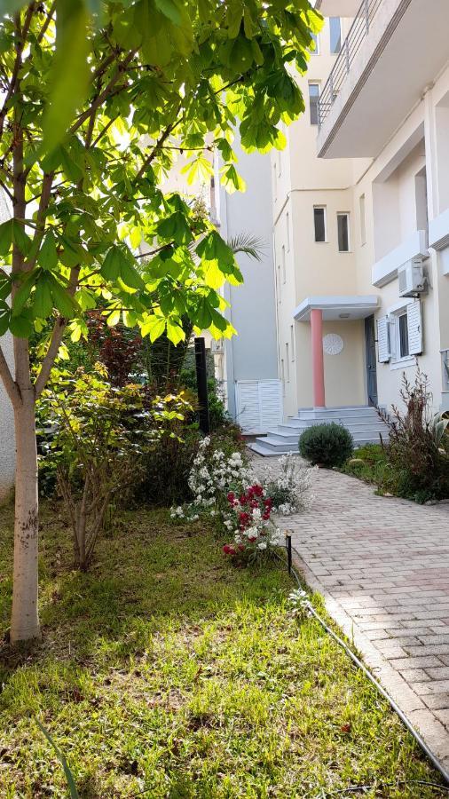 Akrata Rose Garden Apartments I Paralia Akratas ภายนอก รูปภาพ